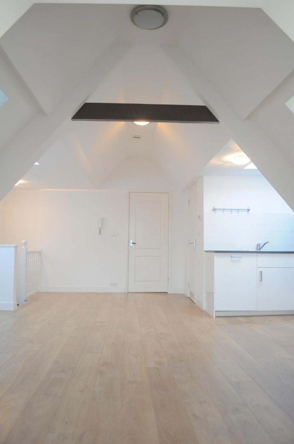 Prins Hendrikstraat 65D D 2518 HL Den haag huurwoning, huurappartement