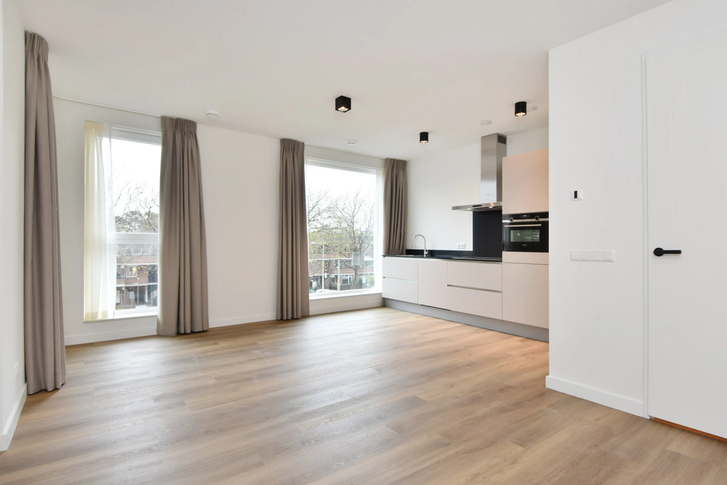 Escamplaan 880L L 2547 EX Den haag foto: 5 van huurwoning, huurappartement